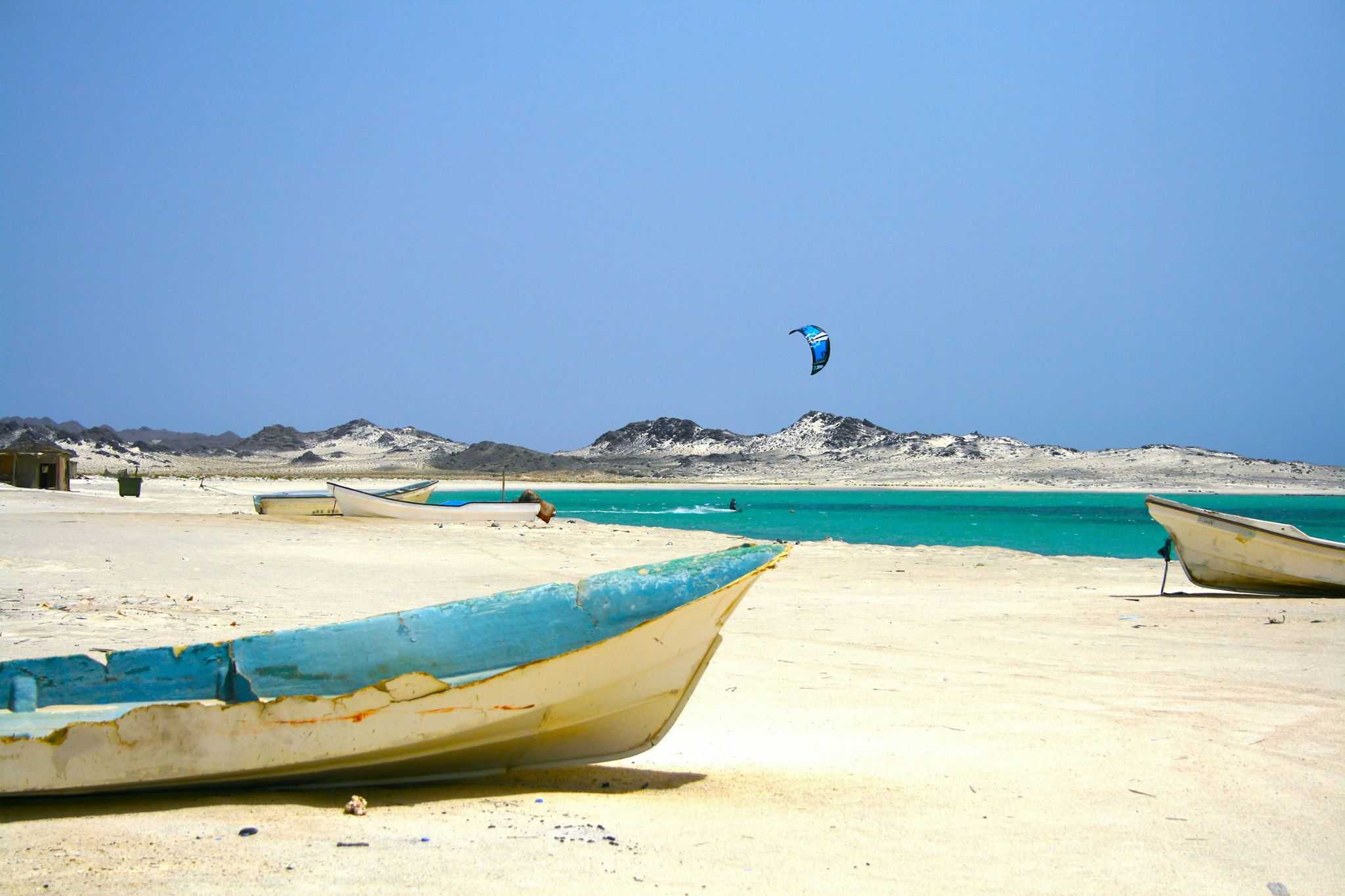 Kite Surfing in Masirah Island